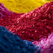 coloured polymer compounds